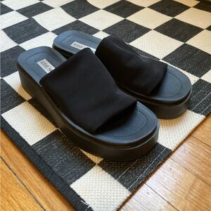 Steve Madden sandals